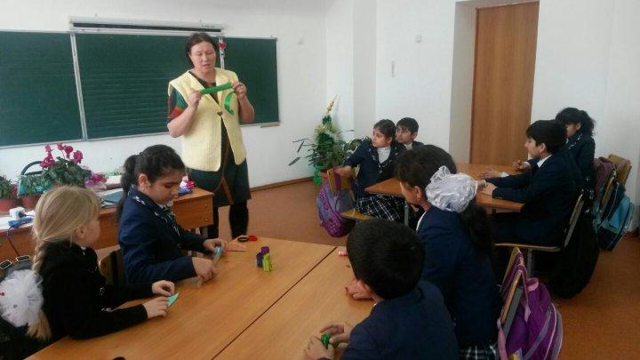 Өнер тамған он саусақ, үзілмейтін ырысың