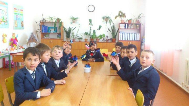 Өнер тамған он саусақ, үзілмейтін ырысың