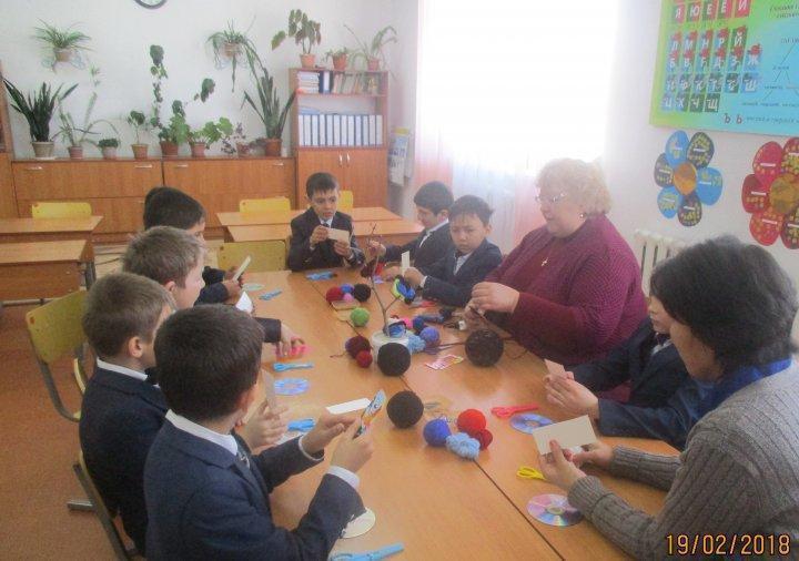 Өнер тамған он саусақ, үзілмейтін ырысың